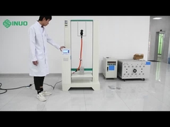 Como Testamos a Resistência de um Plugue de Carregamento de Veículo Elétrico?