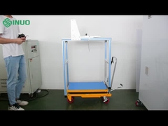 Como o teste de força de tração e de bloqueio garante a segurança dos conectores de veículos elétricos?