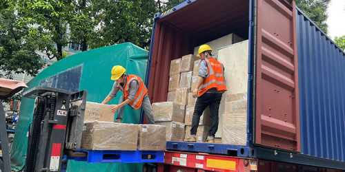 Últimas notícias da empresa sobre Conjunto completo de transporte impermeável do equipamento de teste IPX1-8 aos UAE